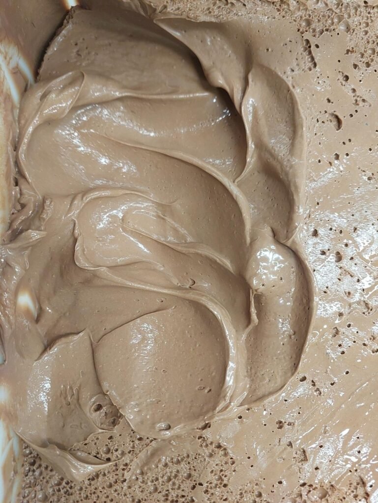 Ganache com aspecto separado antes da correcao